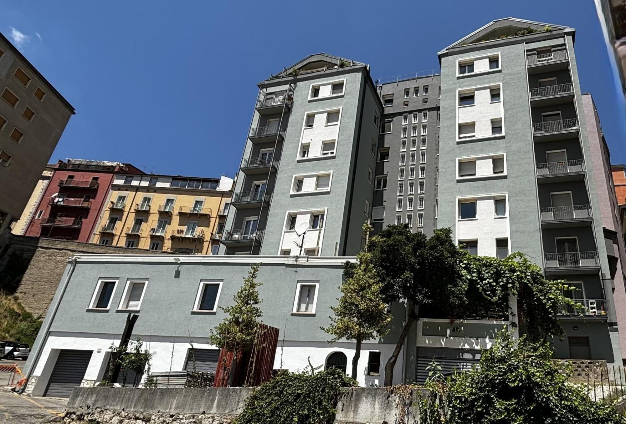 Room & Parking In Centro Citta Con Parcheggio Privato E Wifi Потенца Екстериор снимка